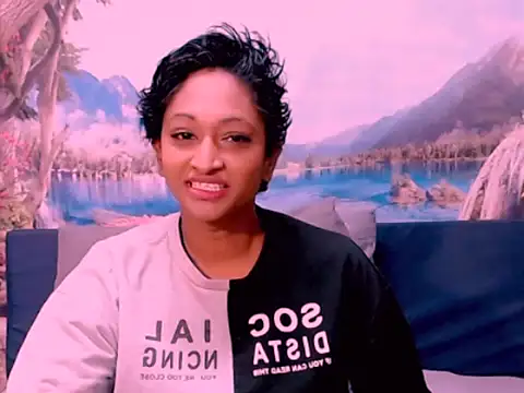 Snapshot of indianspicey chatting on January 16, 5:00 am indianspicey online show from January 16, 5:00 am