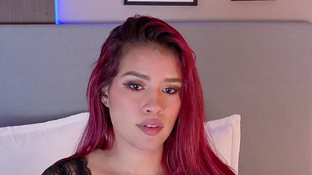 Snapshot of KasyRose chatting on February 25, 8:41 pm KasyRose online show from February 25, 8:41 pm