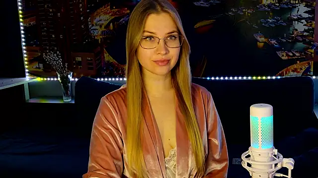 pusyavykusya online show from February 21, 8:05 pm