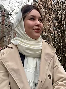 KikiWatson online show from December 26, 9:11 am