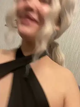 KikiWatson online show from January 12, 11:17 am