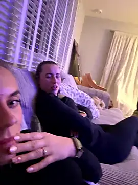 Millie-Miles online show from January 18, 2:26 am