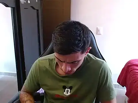 kv   xxx  online show from October 14, 6:20 pm