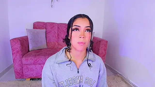 Sara Jhonson online show from October 4, 11:03 pm