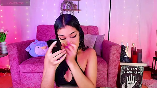 Snapshot of Sara_Jhonson chatting on July 16, 11:33 pm Sara Jhonson online show from July 16, 11:33 pm