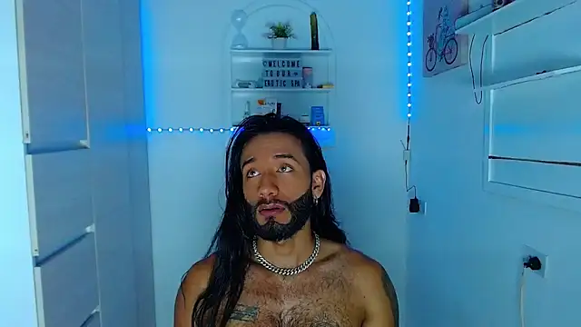 Snapshot of _jhon_connor_ chatting on June 14, 10:56 pm jhon connor online show from June 14, 10:56 pm