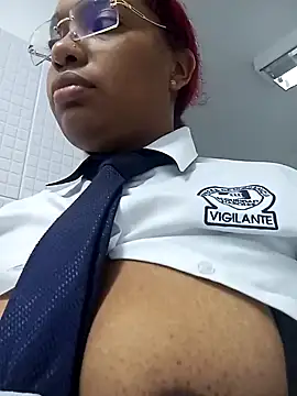 Cinnamon-Skin online show from December 31, 7:10 am