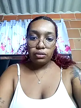 Cinnamon-Skin online show from January 15, 11:08 pm