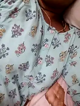 Snapshot of sneha_telugu_girl chatting on December 10, 8:51 am sneha telugu girl online show from December 10, 8:51 am