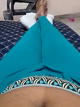 Snapshot of sneha_telugu_girl chatting on January 2, 10:16 am sneha telugu girl online show from January 2, 10:16 am