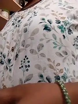 Snapshot of sneha_telugu_girl chatting on January 24, 8:44 am sneha telugu girl online show from January 24, 8:44 am