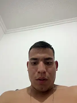 stiven-p23 online show from April 18, 3:54 am