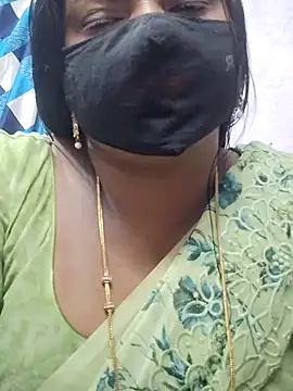 sana14 online show from April 12, 6:13 pm