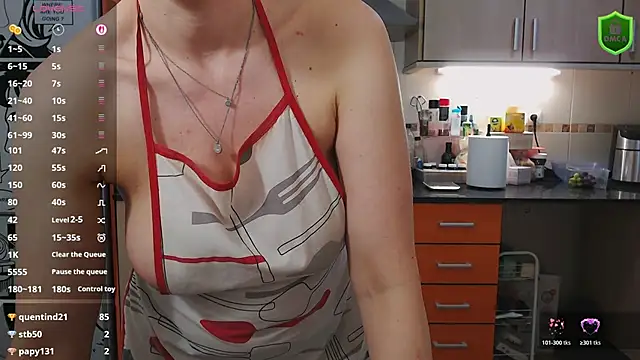 JennyCoquine online show from April 11, 8:57 pm