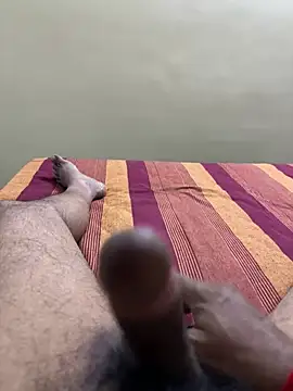 Snapshot of cum4mheaven chatting on January 4, 9:32 am cum4mheaven online show from January 4, 9:32 am