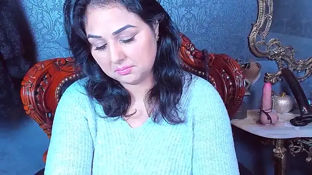 Snapshot of SelenaNoctis chatting on November 5, 7:41 am SelenaNoctis online show from November 5, 7:41 am