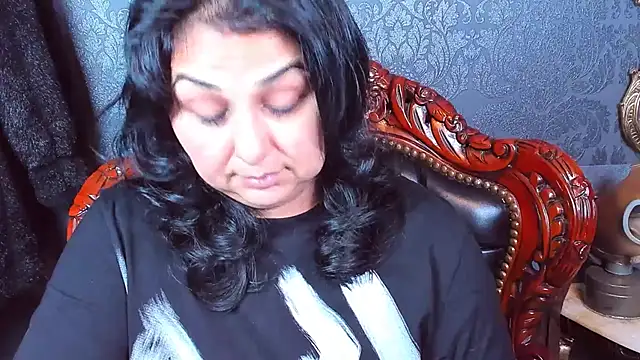 Snapshot of SelenaNoctis chatting on November 28, 7:33 am SelenaNoctis online show from November 28, 7:33 am