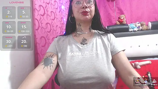 Saloome- online show from September 13, 10:42 pm