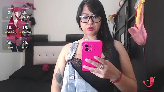 Saloome- online show from April 11, 8:13 pm