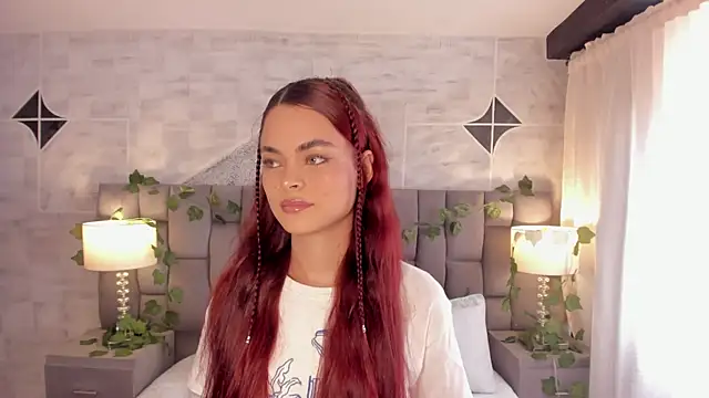 HannaRhodes online show from January 25, 3:41 pm