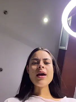 HannaRhodes online show from October 10, 3:11 pm