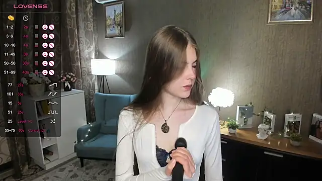 DarleneHatt online show from March 2, 11:53 pm