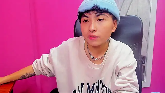 Snapshot of Im_Mathias chatting on November 26, 4:46 am Im Mathias online show from November 26, 4:46 am