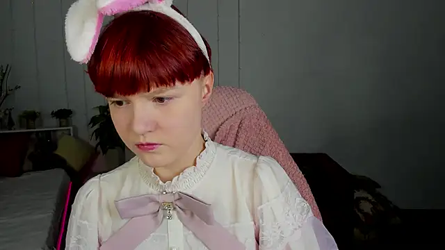 DreamyLuna online show from March 21, 8:40 pm