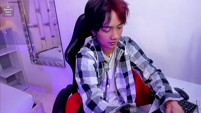 Eriol  online show from September 13, 12:27 pm