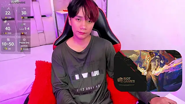 Eriol  online show from October 8, 11:52 am