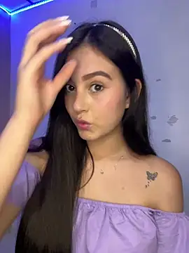 kanne mia online show from February 3, 11:05 pm