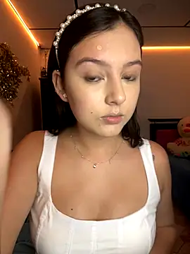 kanne mia online show from November 26, 6:31 pm