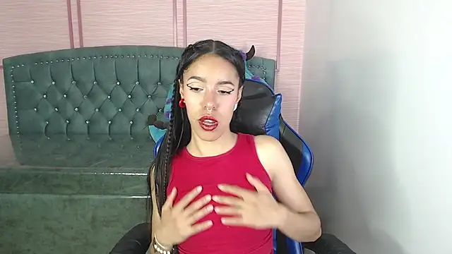 stephania t online show from February 21, 10:04 pm