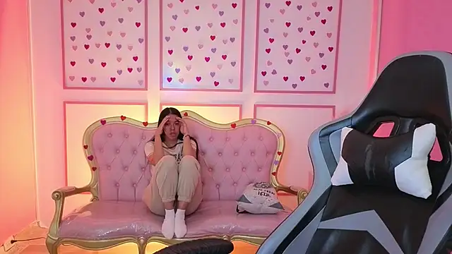 stephania t online show from September 13, 12:27 pm