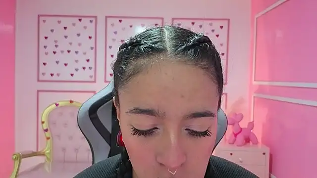 stephania t online show from September 27, 12:32 pm