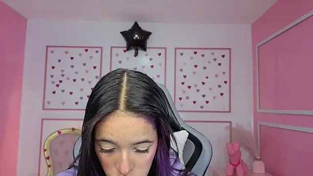 stephania t online show from January 10, 12:29 pm