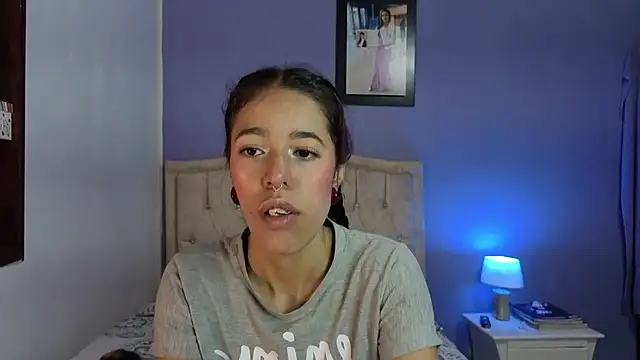 stephania t online show from April 23, 2:41 pm