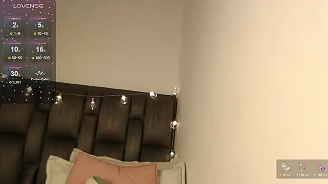 julz 03 online show from January 9, 11:56 pm