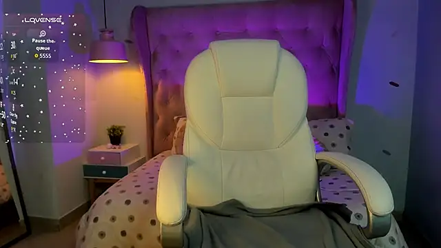  Sophie  miller online show from February 11, 7:41 pm