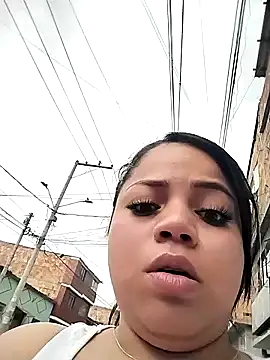 Elaa euphoria online show from December 13, 8:04 pm