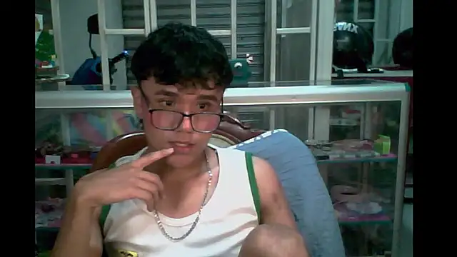 Snapshot of Baby_Cream chatting on December 13, 10:51 am Baby Cream online show from December 13, 10:51 am