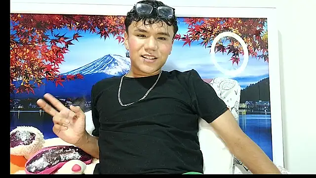 Snapshot of Baby_Cream chatting on December 15, 5:56 am Baby Cream online show from December 15, 5:56 am