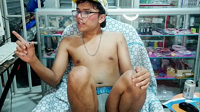 Snapshot of Baby_Cream chatting on January 4, 7:24 am Baby Cream online show from January 4, 7:24 am