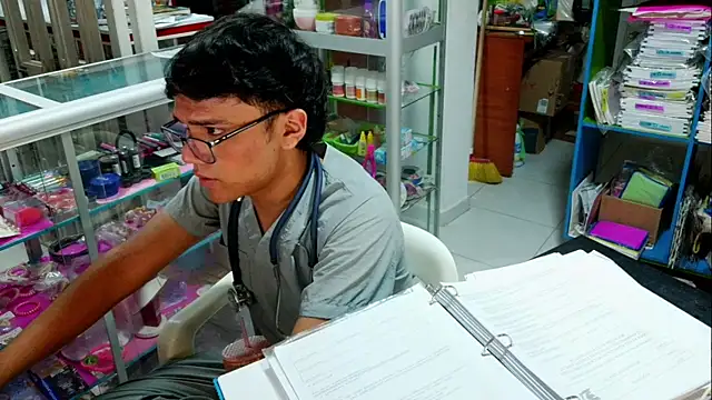 Snapshot of Baby_Cream chatting on February 6, 3:48 am Baby Cream online show from February 6, 3:48 am