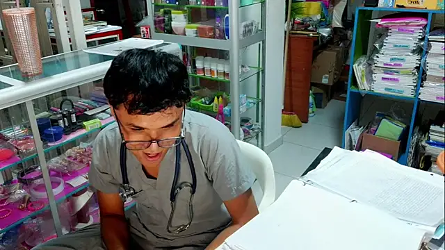 Snapshot of Baby_Cream chatting on February 6, 6:51 am Baby Cream online show from February 6, 6:51 am