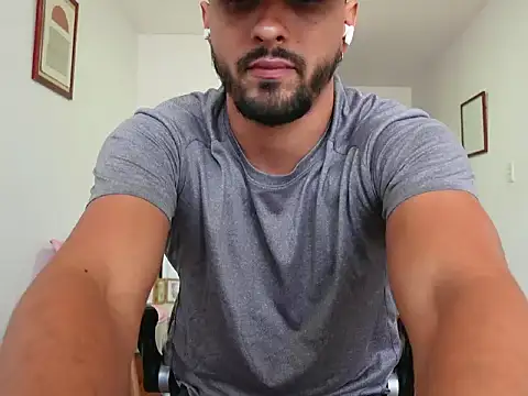 Snapshot of jon-bukowsky chatting on March 19, 4:33 pm jon-bukowsky online show from March 19, 4:33 pm