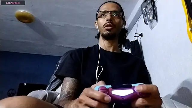 Donstark6669 online show from March 5, 2:18 am