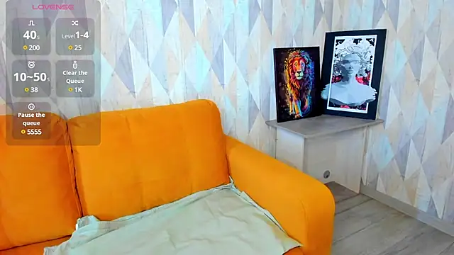 Snapshot of Michelle_Blond chatting on February 4, 7:07 am Michelle Blond online show from February 4, 7:07 am