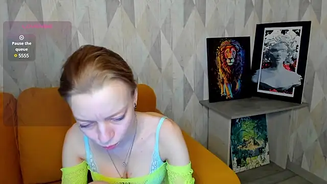 Snapshot of Michelle_Blond chatting on February 11, 2:35 pm Michelle Blond online show from February 11, 2:35 pm