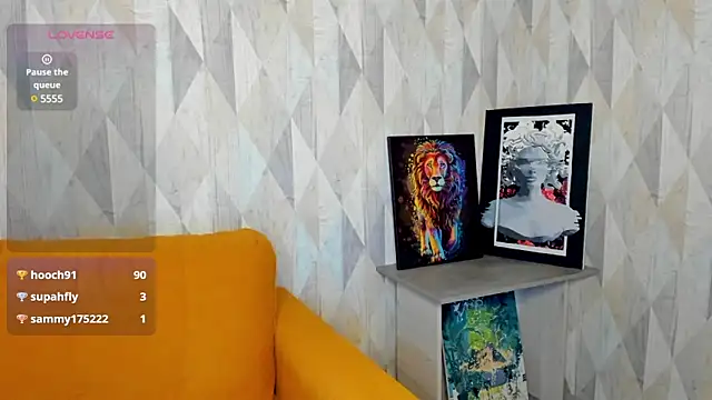 Snapshot of Michelle_Blond chatting on February 11, 5:40 pm Michelle Blond online show from February 11, 5:40 pm